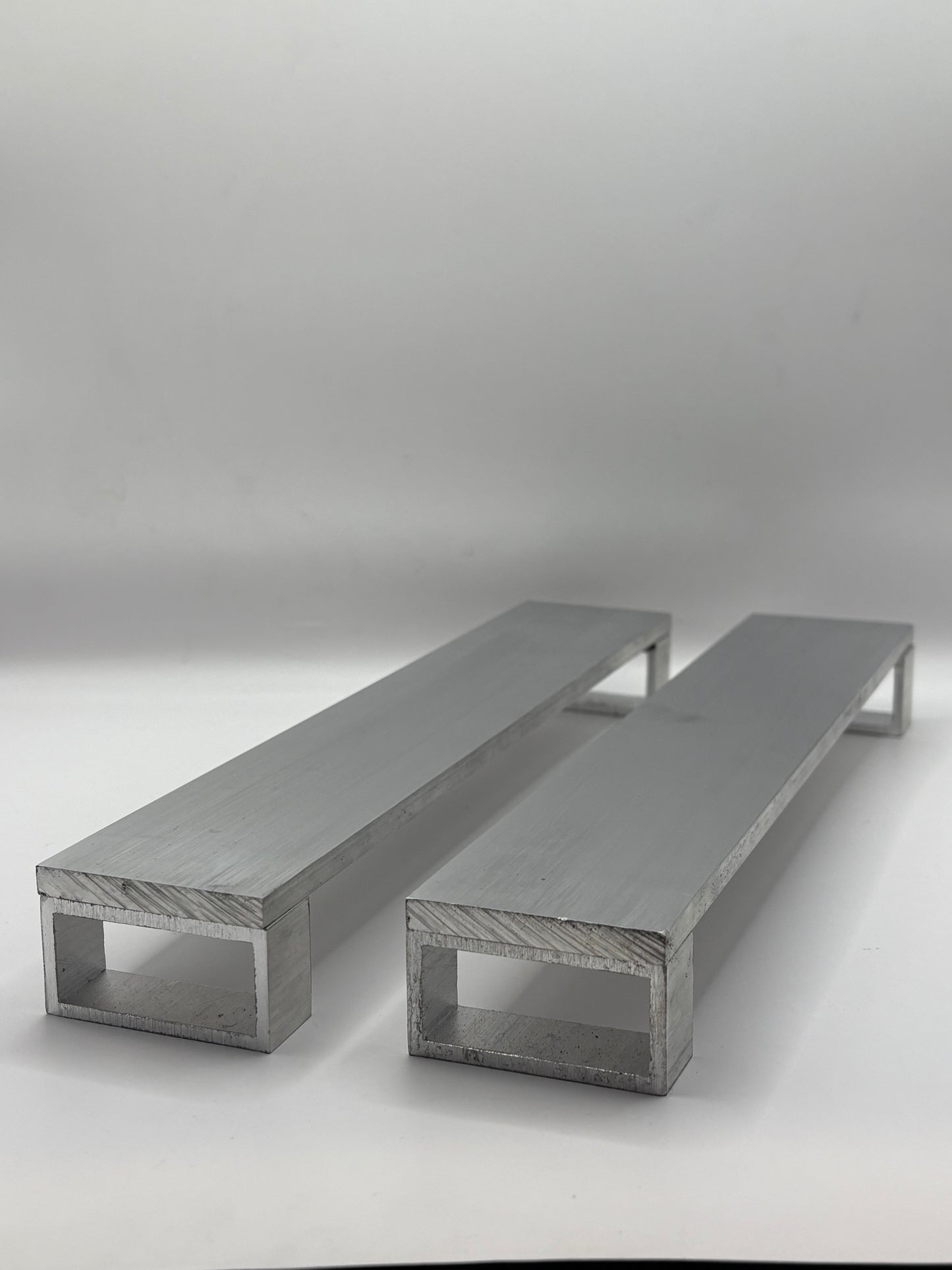 1/4 aluminum long bench