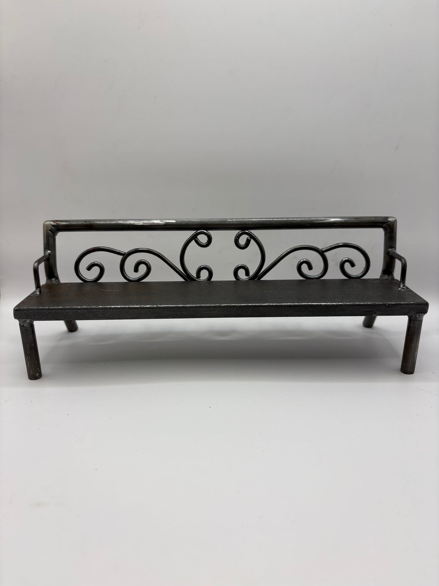 Mirror scroll bench 1 of 1