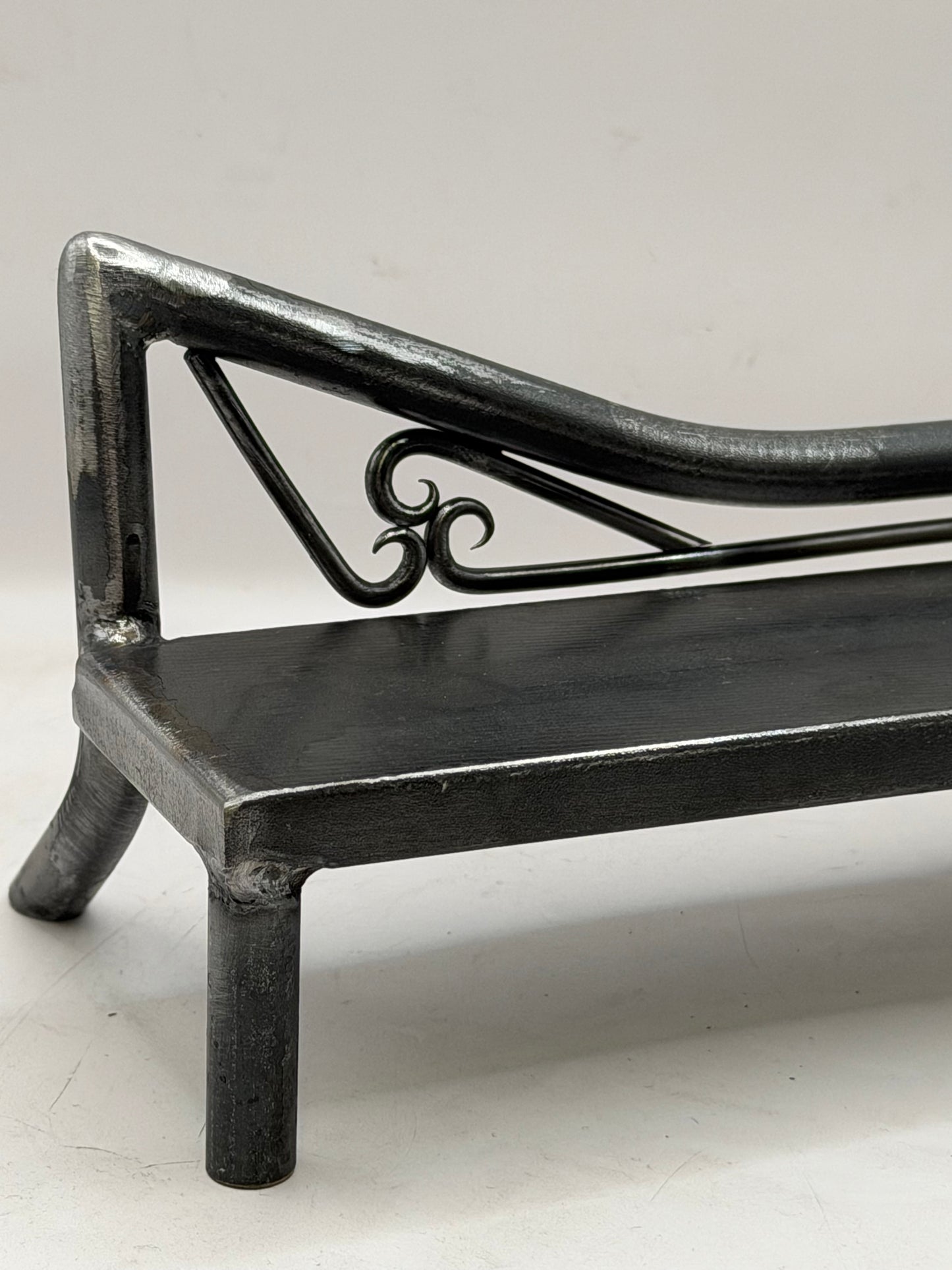 Kink top rail scrolled bench 1 of 1