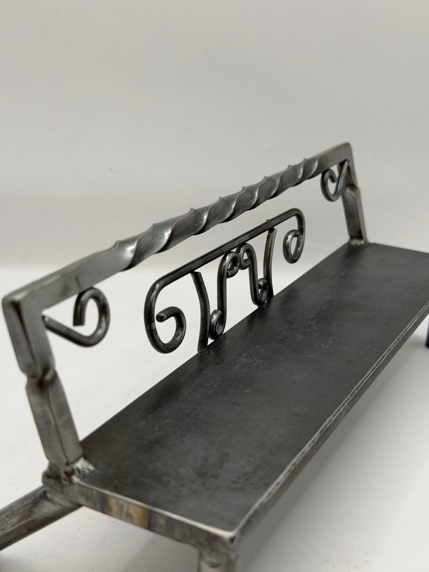 Twisted Top rail bench 1 of 1