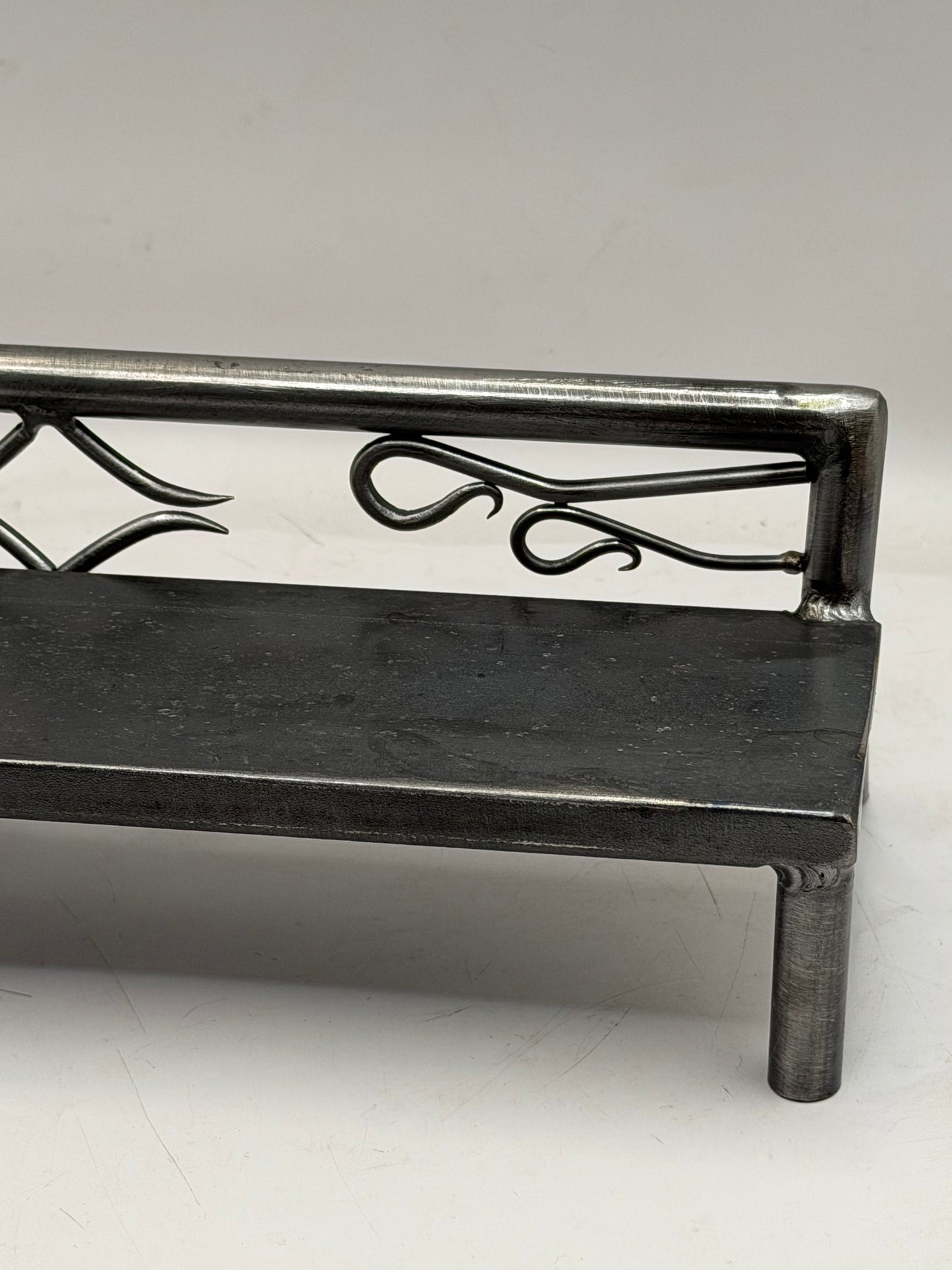 Scrolled Star bench 1 of 1