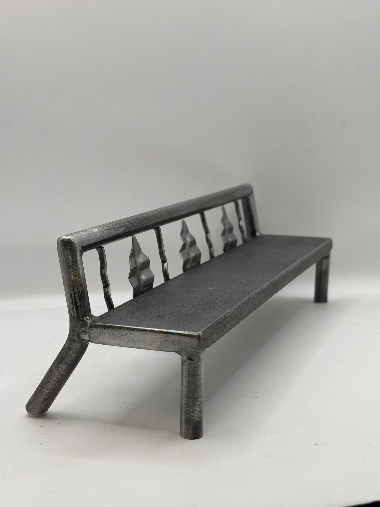 Leaf Bench 1 of 1